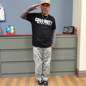 Meet your Posher, Felix v